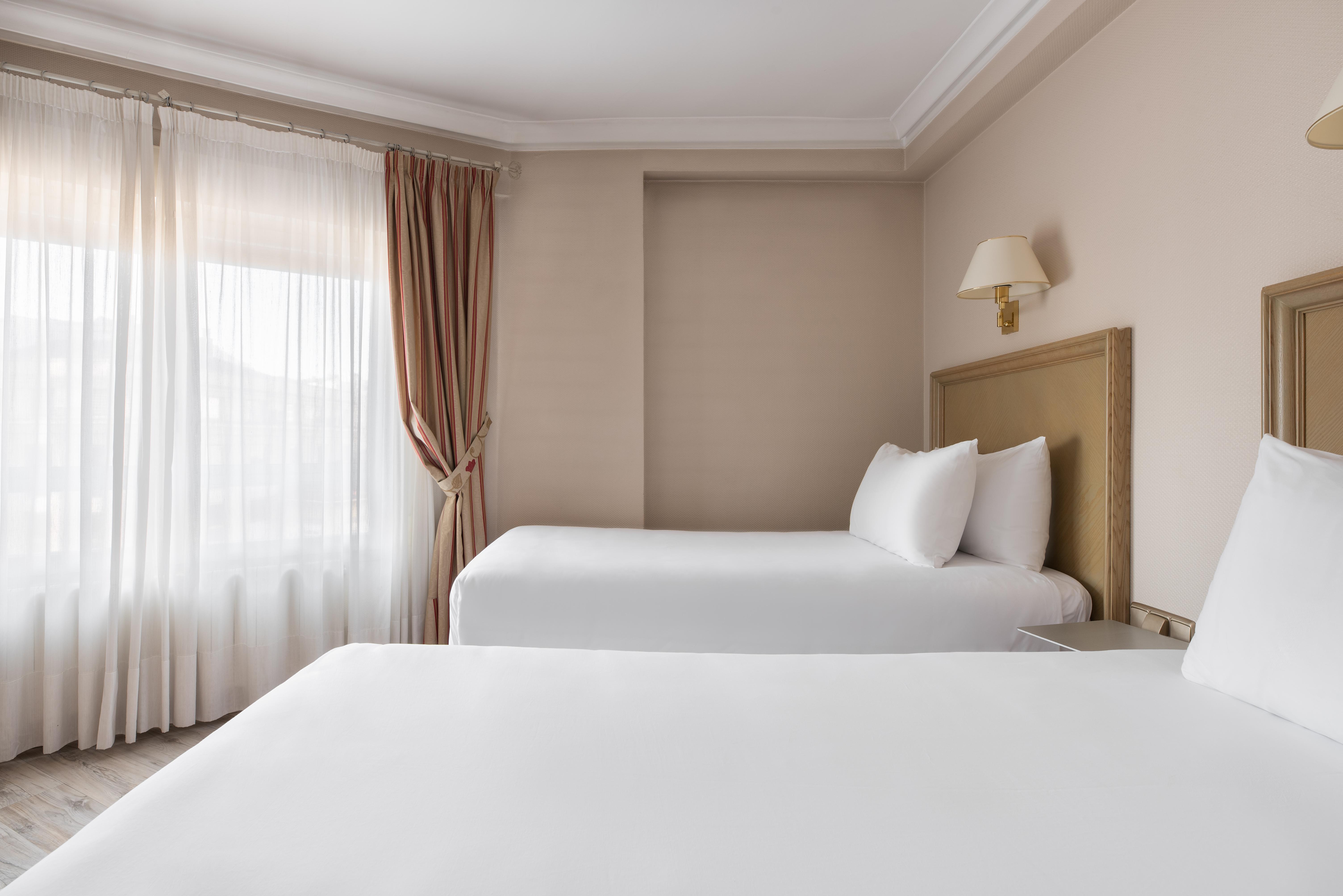 Crisol Almirante Bonifaz Hotel Burgos Bagian luar foto